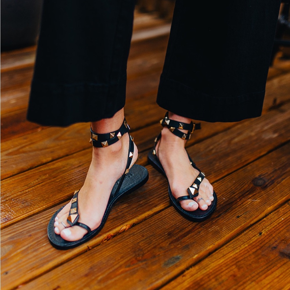 Schutz Courtney Sandals Black